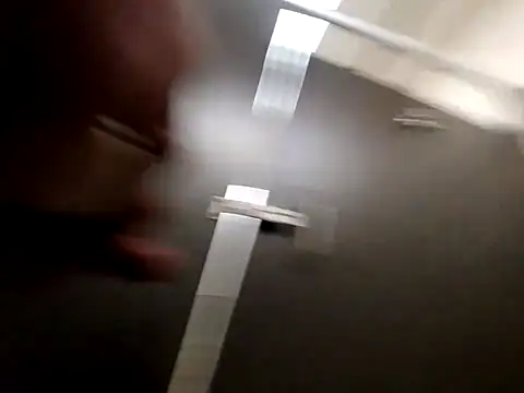 Snapshot of ed44435 chatting on 12.04.25 ed44435 online show from 12.04.25