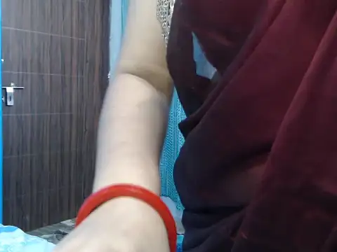 Snapshot of Sexy_Bebo87 chatting on 09.19.25 Sexy Bebo87 online show from 09.19.25