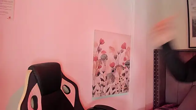 Alaia Cute online show from 11.04.25