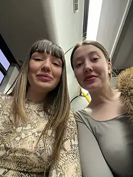 Sophie Avory online show from 04.28.26