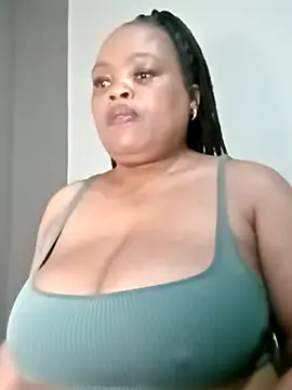 Snapshot of hugemelonsxxx chatting on 06.24.26 hugemelonsxxx online show from 06.24.26