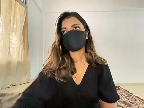 Snapshot of MaYaa__11 chatting on 12.24.24 MaYaa 11 online show from 12.24.24