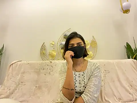 Snapshot of MaYaa__11 chatting on 02.28.25 MaYaa 11 online show from 02.28.25