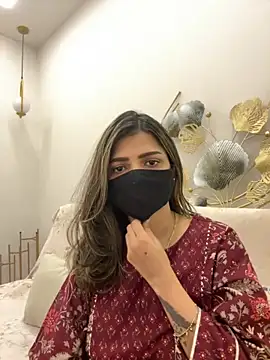 Snapshot of MaYaa__11 chatting on 02.10.26 MaYaa 11 online show from 02.10.26