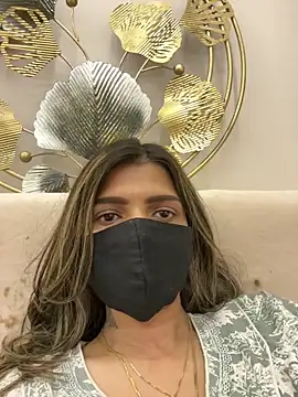 Snapshot of MaYaa__11 chatting on 02.11.26 MaYaa 11 online show from 02.11.26