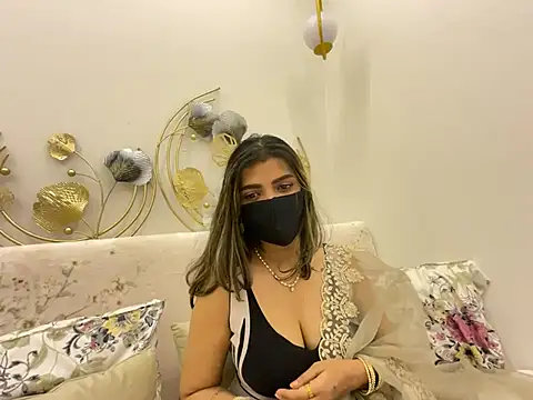 MaYaa  11 online show from 04.24.26