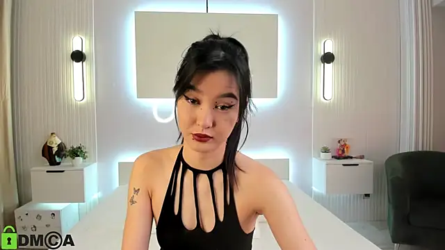 Snapshot of Lola_Peach chatting on 01.26.25 Lola Peach online show from 01.26.25