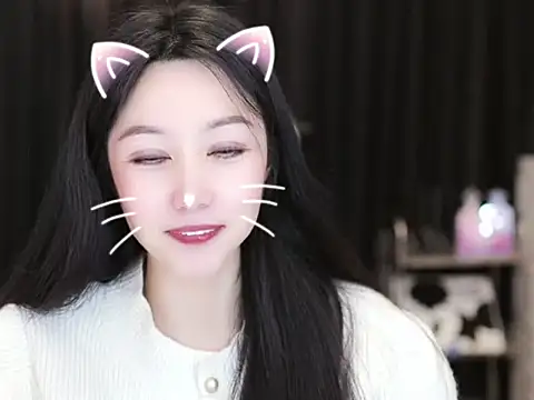 Nuyoah-77 online show from 02.24.25