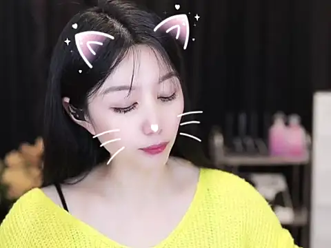 Nuyoah-77 online show from 10.04.25