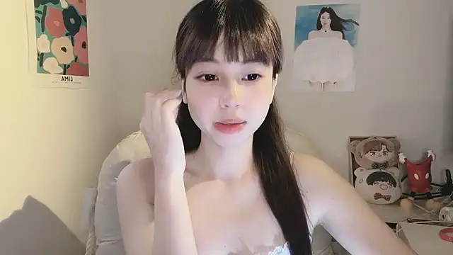 Snapshot of -Hottie chatting on 09.09.25 -Hottie online show from 09.09.25