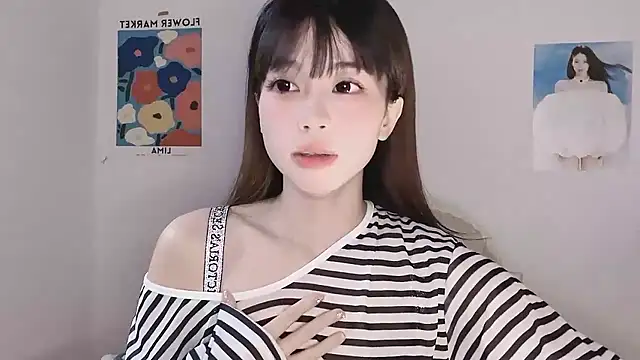 Snapshot of -Hottie chatting on 01.07.26 -Hottie online show from 01.07.26