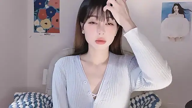 Snapshot of -Hottie chatting on 01.12.26 -Hottie online show from 01.12.26