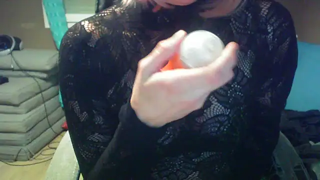 Snapshot of Raptor82 chatting on 10.21.25 Raptor82 online show from 10.21.25