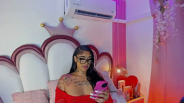 Mia Jansen online show from 07.08.26