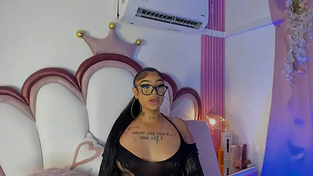 Mia Jansen online show from 07.21.26