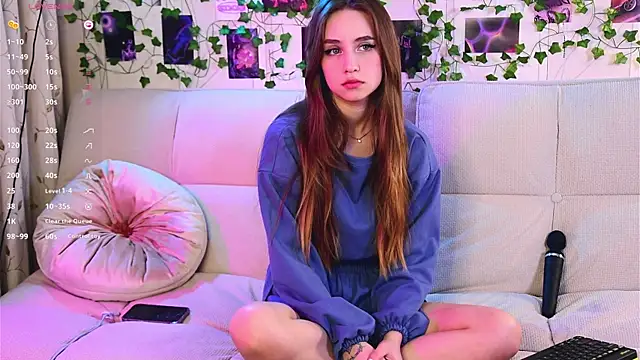 Alice loft online show from 03.07.25