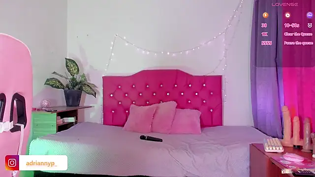 Snapshot of adriannyp_1 chatting on 02.09.25 adriannyp 1 online show from 02.09.25