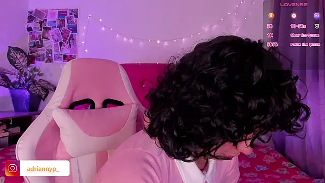 Snapshot of adriannyp_1 chatting on 02.28.25 adriannyp 1 online show from 02.28.25