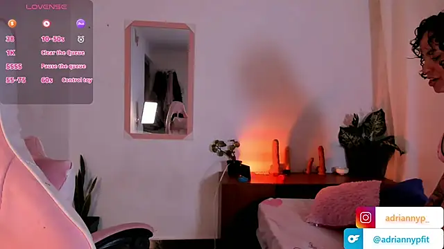 Snapshot of adriannyp_1 chatting on 10.23.25 adriannyp 1 online show from 10.23.25