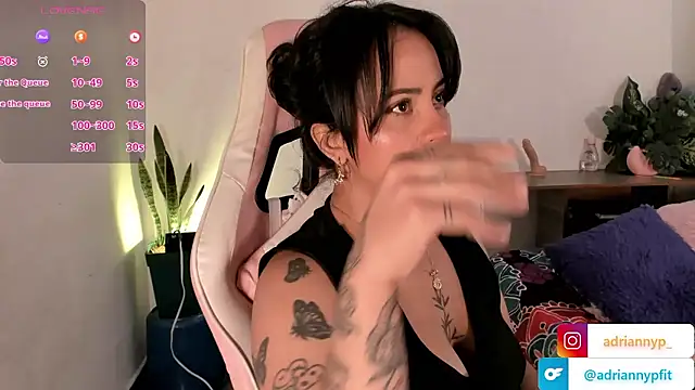 Snapshot of adriannyp_1 chatting on 01.11.26 adriannyp 1 online show from 01.11.26