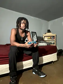 Snapshot of SluttyLyfe4L chatting on 11.17.25 SluttyLyfe4L online show from 11.17.25