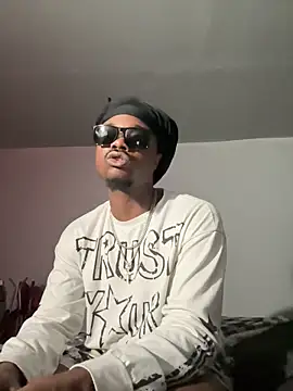 SluttyLyfe4L online show from 06.12.26