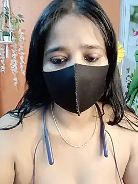 Snapshot of Sony-Model chatting on 06.15.26 Sony-Model online show from 06.15.26