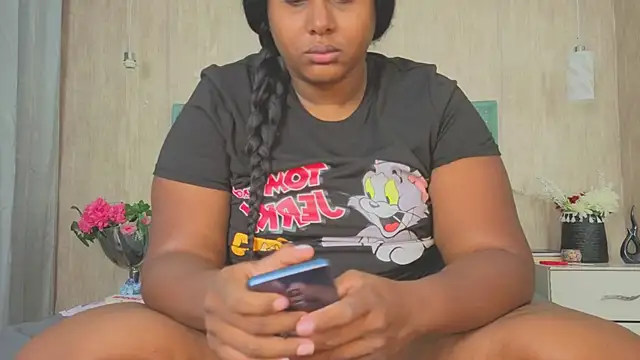 Alexa roussee online show from 09.11.25