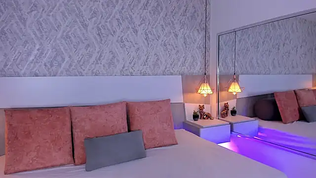 Snapshot of AishaPeyton chatting on 03.15.25 AishaPeyton online show from 03.15.25