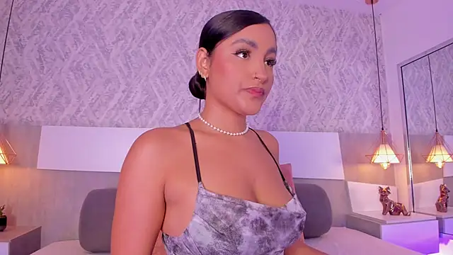 Snapshot of AishaPeyton chatting on 12.05.25 AishaPeyton online show from 12.05.25