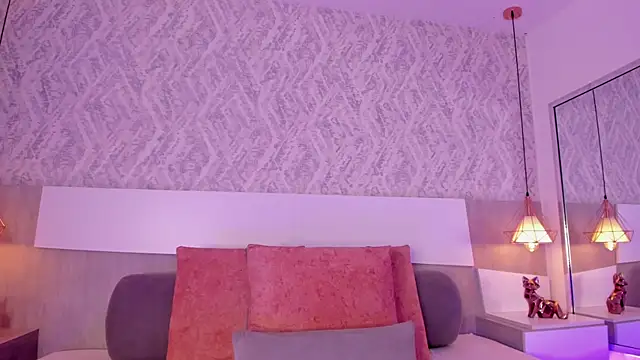 Snapshot of AishaPeyton chatting on 12.18.25 AishaPeyton online show from 12.18.25