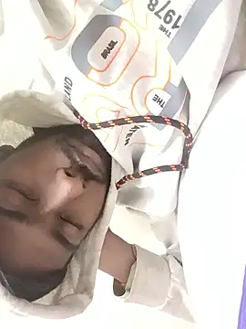 Snapshot of devilsam3327 chatting on 01.09.26 devilsam3327 online show from 01.09.26