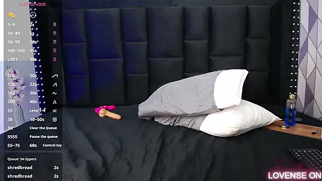 petitelittleebony online show from 03.18.25