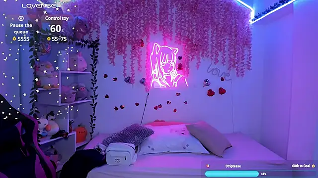 cat kitty18  online show from 03.12.25