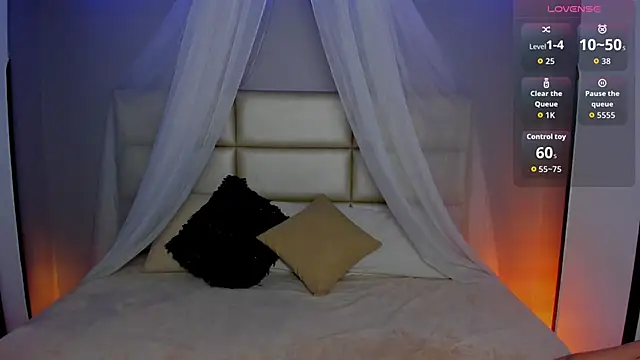 Snapshot of cat_kitty18_ chatting on 02.06.26 cat kitty18 online show from 02.06.26