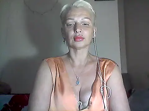 Snapshot of MaryJane441 chatting on 07.15.26 MaryJane441 online show from 07.15.26