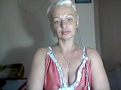Snapshot of MaryJane441 chatting on 07.23.26 MaryJane441 online show from 07.23.26