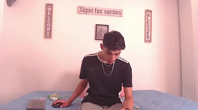 harrytomson 1 online show from 12.02.24