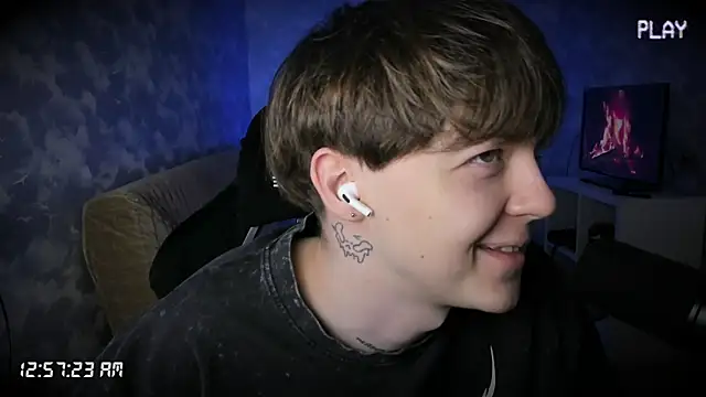 charonbaby1 online show from 10.04.25