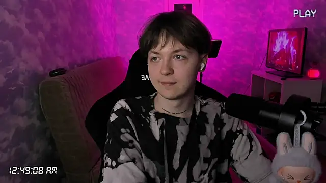 charonbaby1 online show from 10.23.25