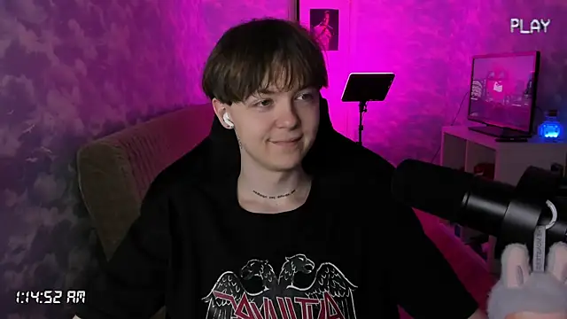 charonbaby1 online show from 10.26.25