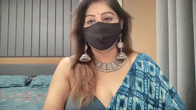 Snapshot of sassypooja chatting on 06.28.26 sassypooja online show from 06.28.26