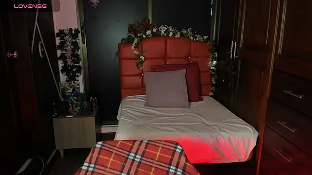 SexyNaf online show from 01.17.26