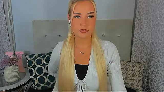 KristyHoney online show from 06.06.26