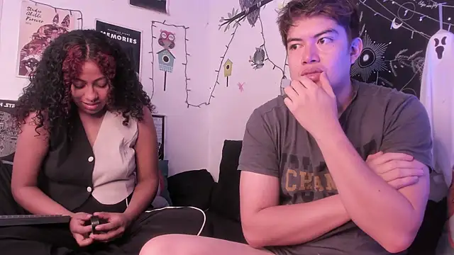 hothoneychile online show from 10.24.25