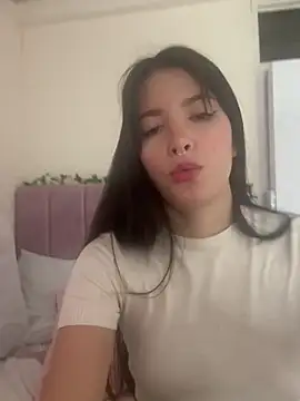 annaharper- online show from 12.15.24