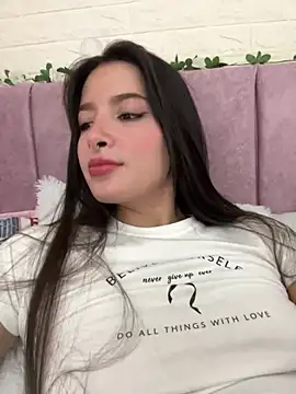 annaharper- online show from 12.20.24