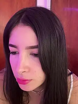 annaharper- online show from 03.18.25