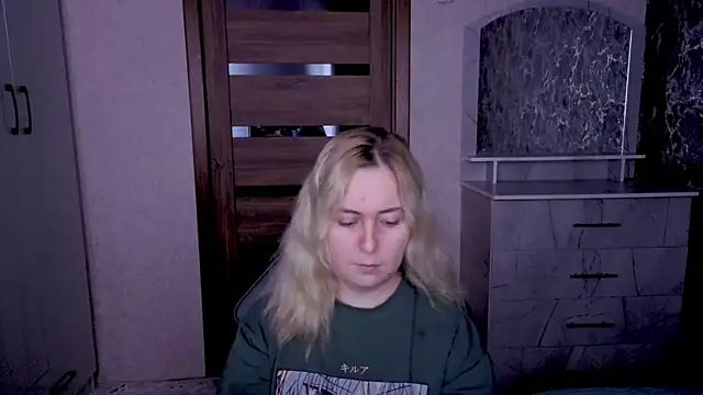 Kristy-Max online show from 04.26.26