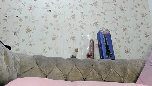 Snapshot of fer_dz chatting on 01.28.25 fer dz online show from 01.28.25